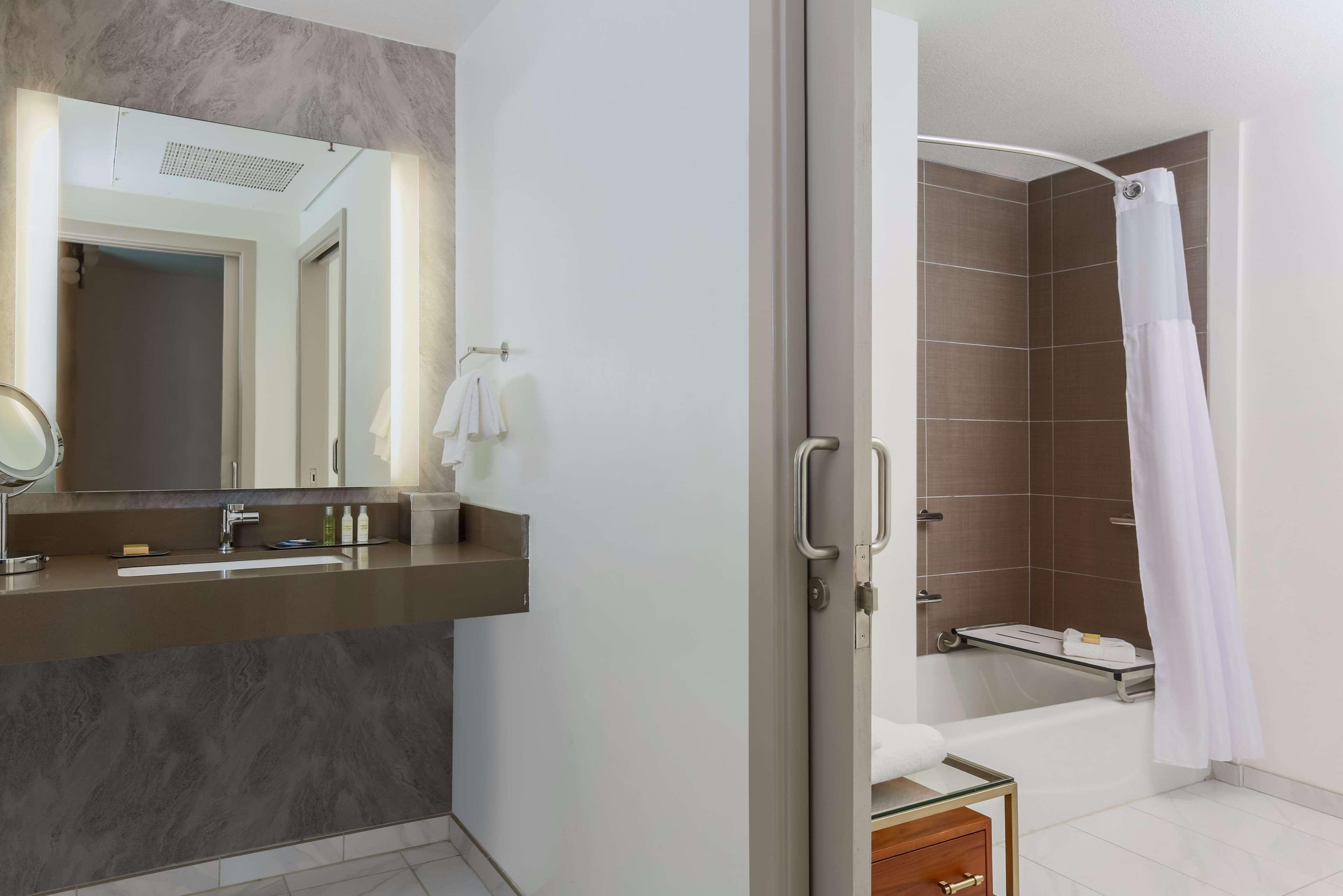 Doubletree Suites By Hilton Hotel Sacramento - Rancho Cordova Exterior foto